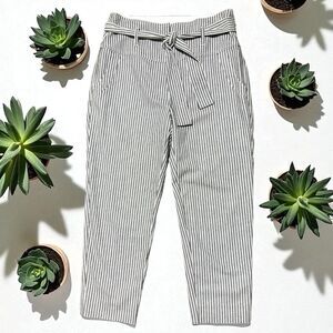 BCBGeneration High Waisted Cropped Pants Womens 6 Striped Paperbag Tie Belt